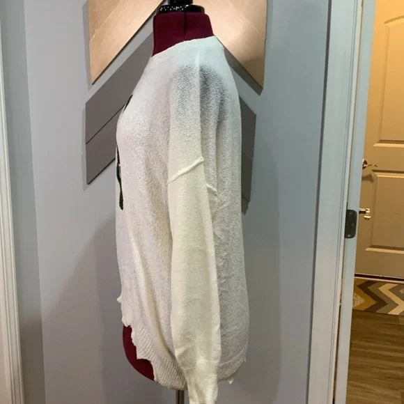 Vici cactus sweater, size small - Picture 4 of 10